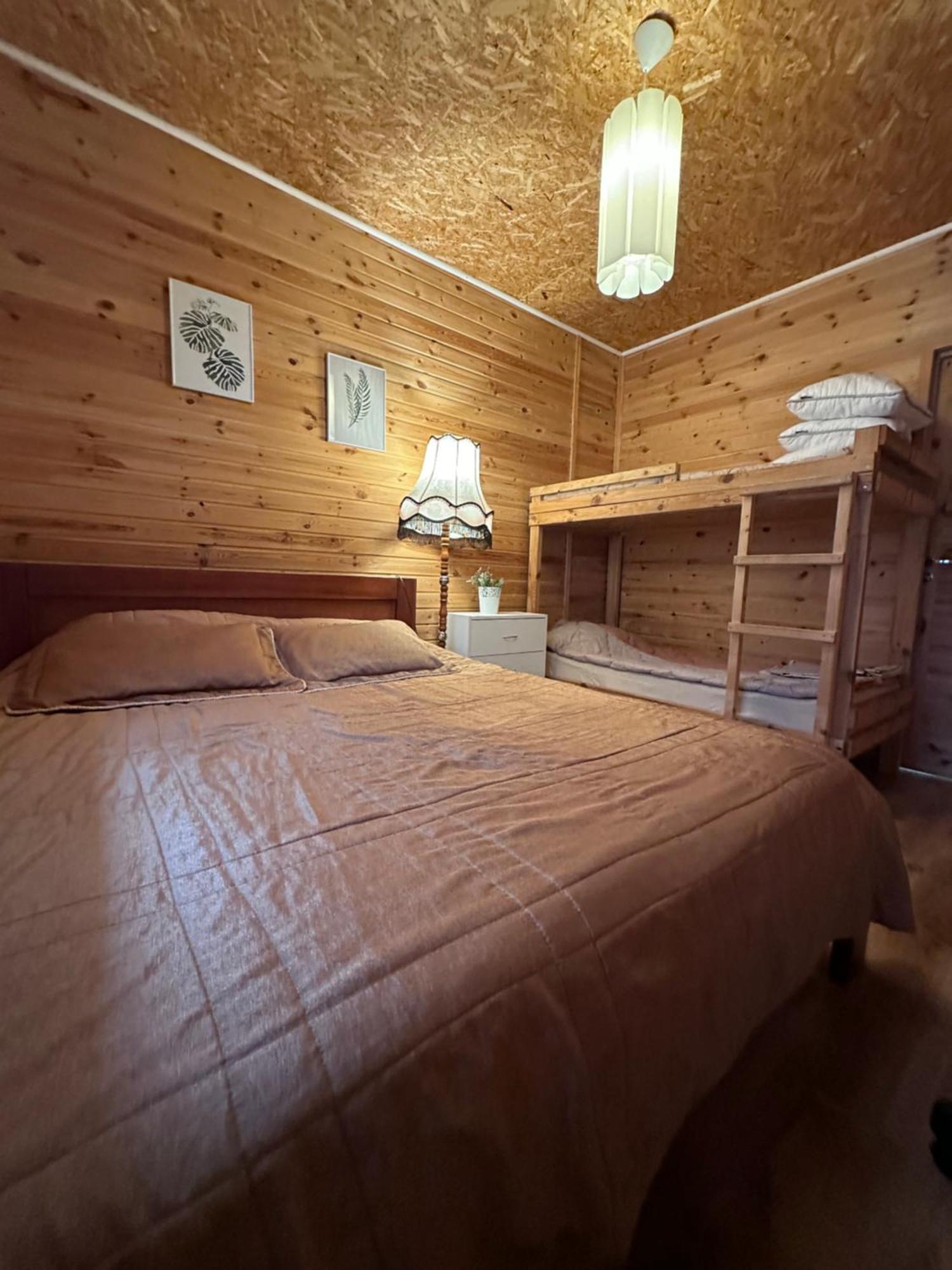 Mazligzdina Villa Viski Bagian luar foto